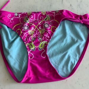 Athleta Fuchsia and Green Paisley Bikini Bottom NWOT